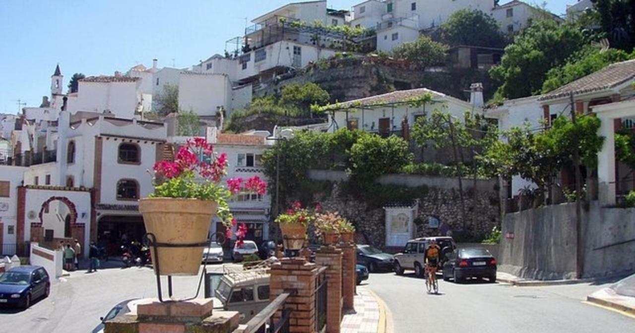 Country Sun Apartments Casarabonela Bagian luar foto